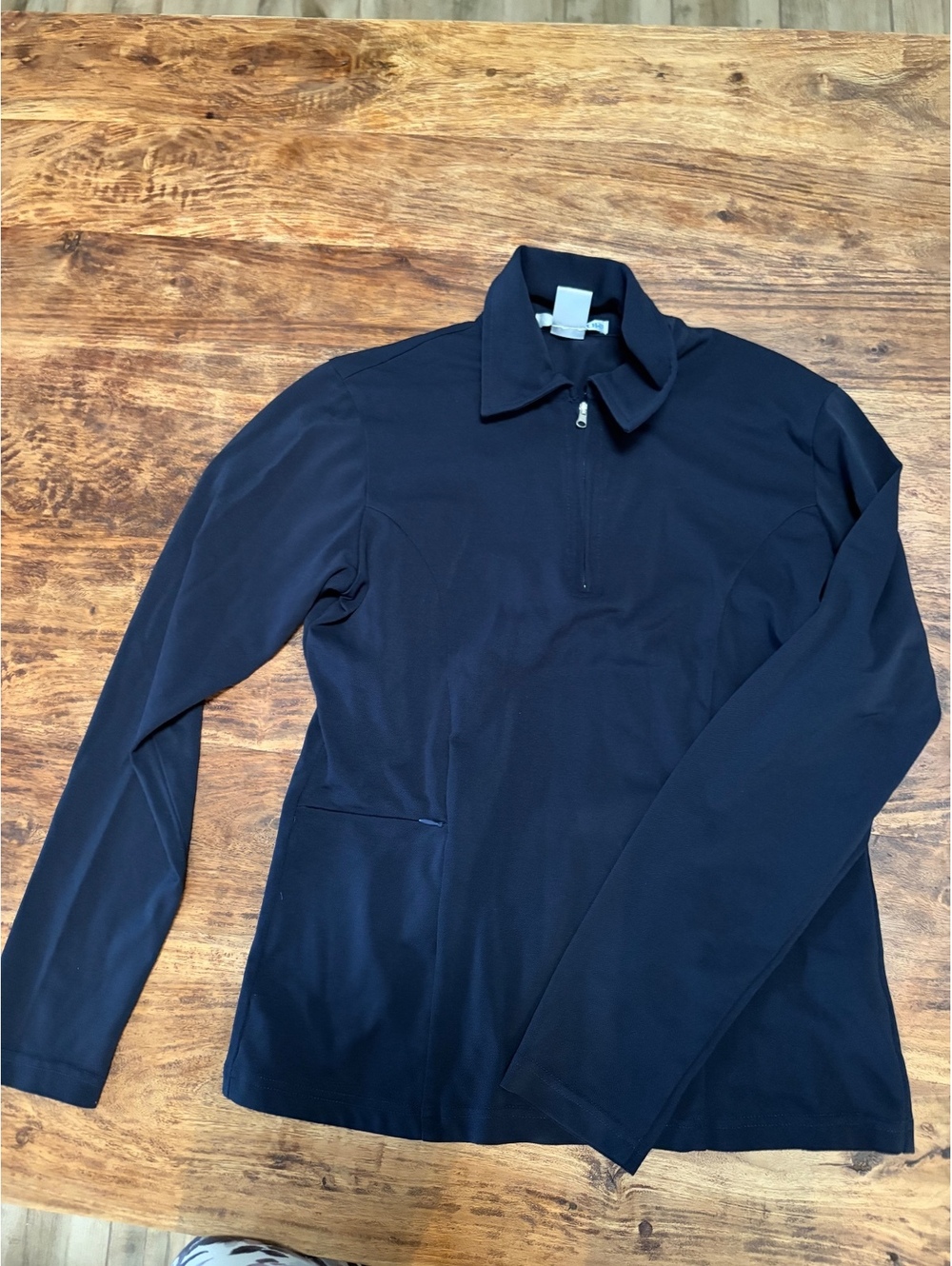 Lija Navy Long Sleeve Golf Tennis Lightweight Sun Shirt Size Small zip pocket
